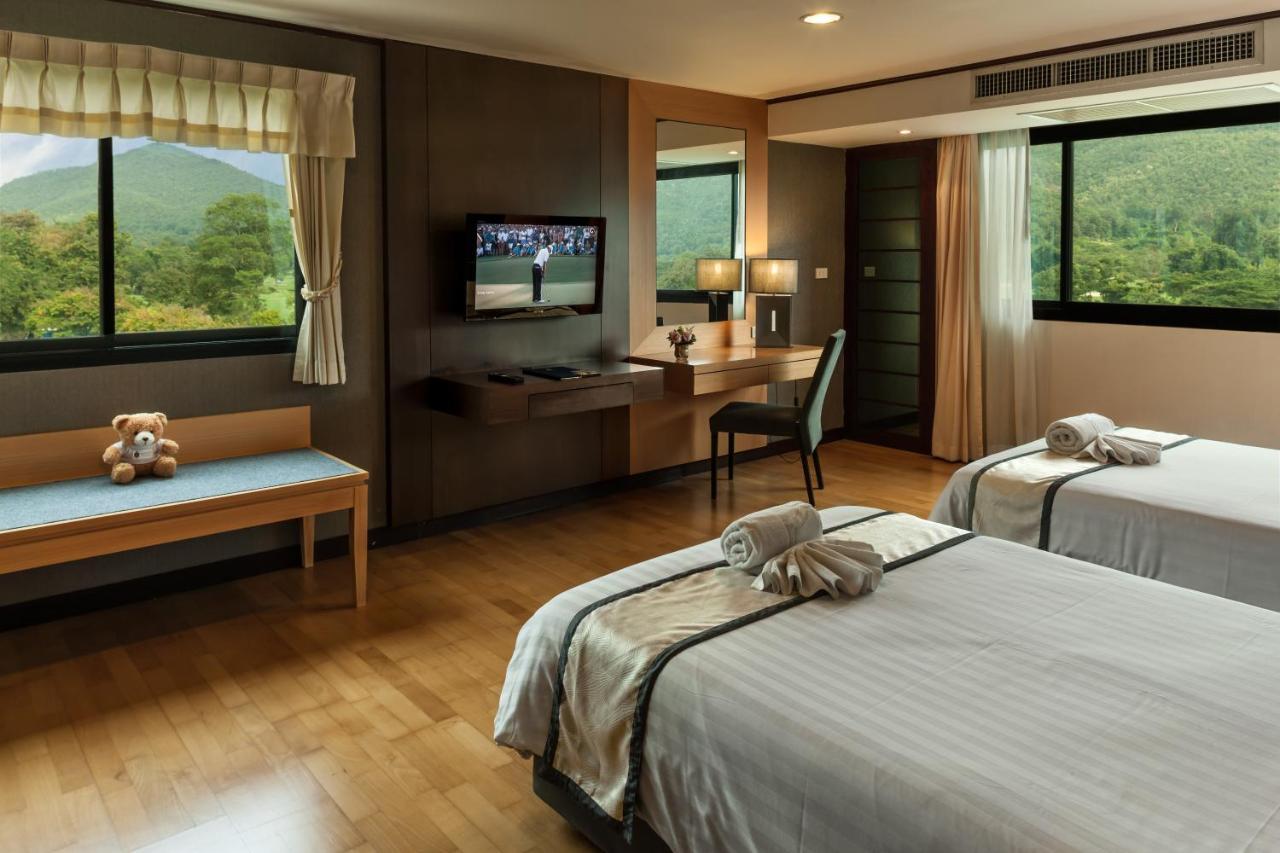 Alpine Golf Resort Chiang Mai Ban Huai Sai Nua Exterior photo